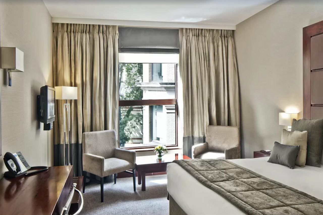 Hotel Leonardo Royal St Paul’s 4*